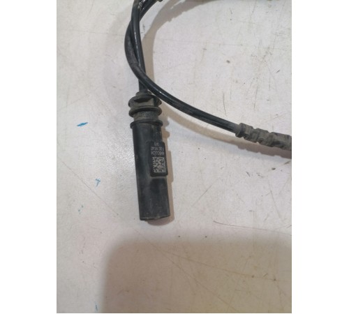 Датчик ABS передний