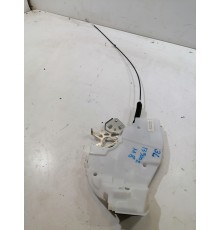 Замок левой сдвижной двери