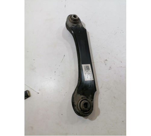 Рычаг задний правый нижний