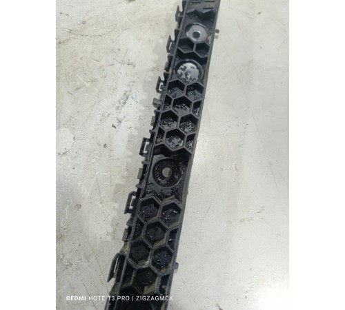 Кронштейн заднего бампера левый