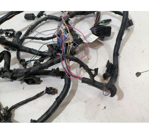 Электропроводка переднего бампера