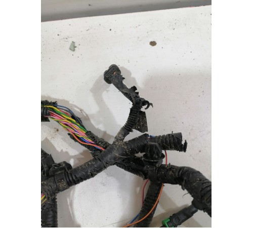 Электропроводка переднего бампера