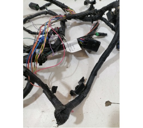 Электропроводка переднего бампера