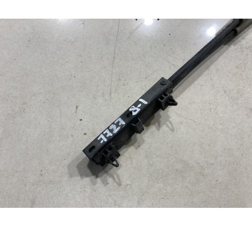 Трос капота