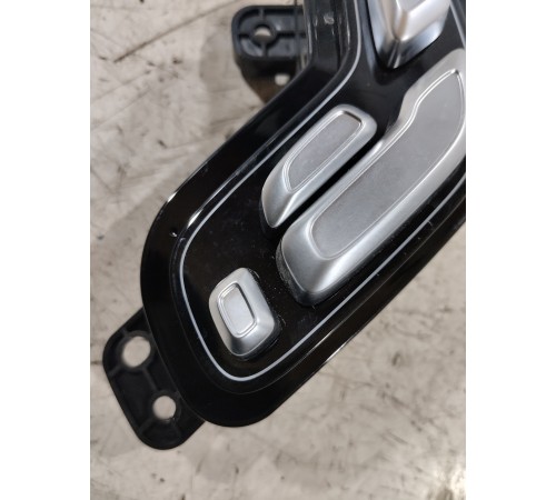 Блок кнопок памяти сидений передний правый