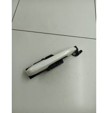 Ручка двери передняя правая наружная