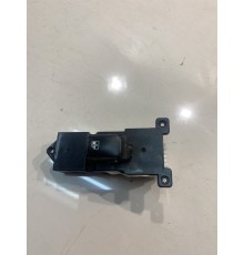 Кнопка стеклоподъемника (задняя, левая)