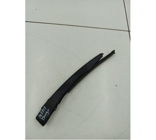 Поводок стеклоочистителя задний