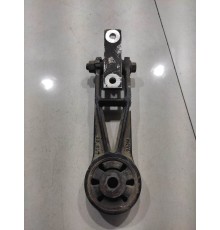 Опора двигателя задняя