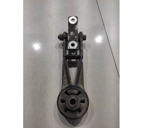 Опора двигателя задняя