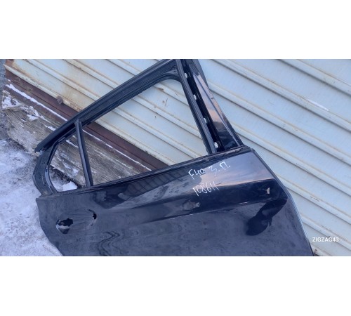 Дверь(задняя правая)