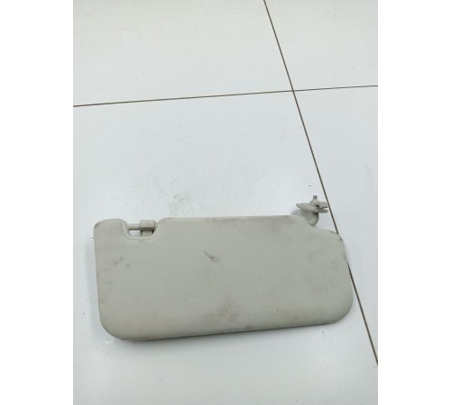 Козырек солнцезащитный левый