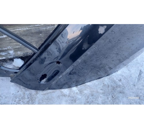 Дверь(задняя правая)