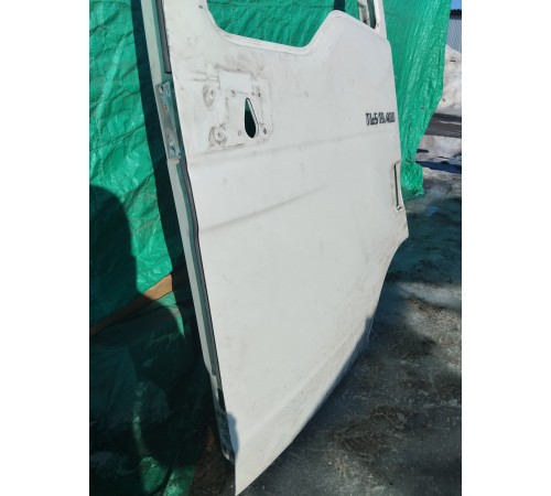 Дверь кабины левая