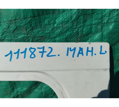 Дверь кабины левая