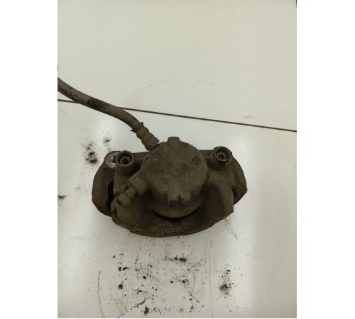 Суппорт передний правый