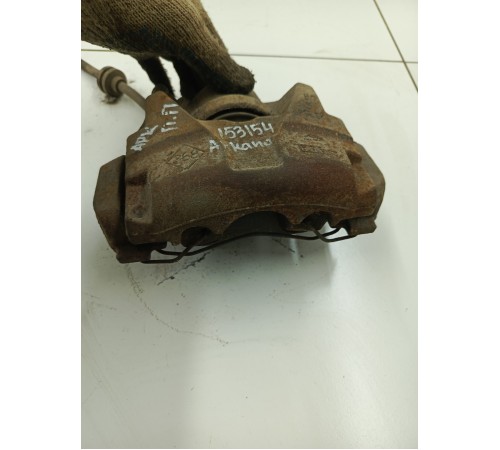 Суппорт передний правый