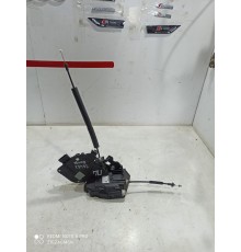 Замок двери (передний левый)