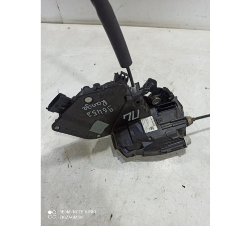 Замок двери (передний левый)