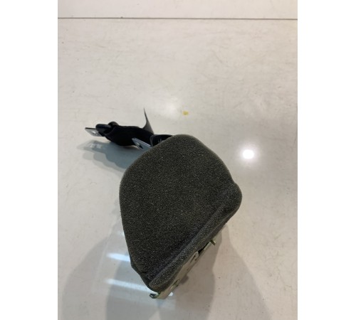 Ремень безопасности (задний, средний)