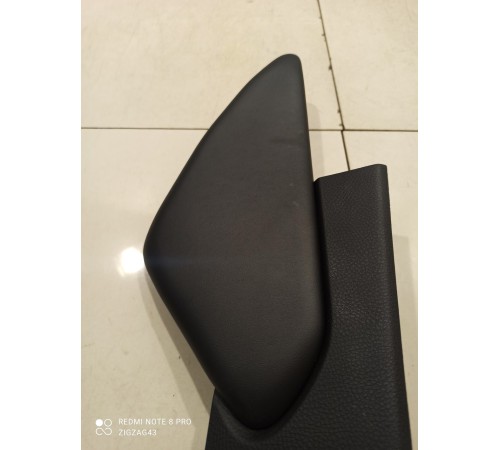 Накладка центральной консоли(левая)