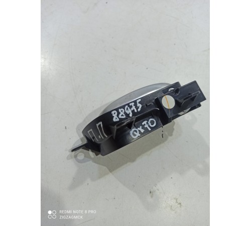 Ручка двери (передняя правая внутренняя)