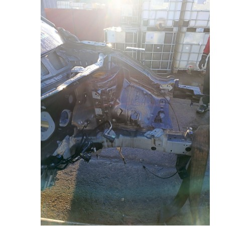 Лонжерон (передний, левый,четверть