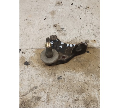 Опора двигателя левая