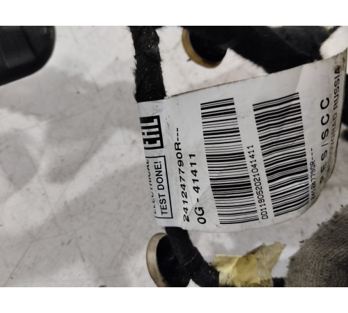 Электропроводка двери (передняя левая)