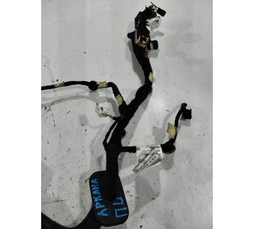 Электропроводка двери (передняя левая)