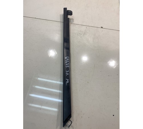 Направляющая стекла (задняя, левая)