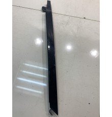 Направляющая стекла (задняя, левая)