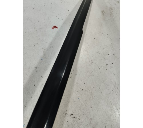 Накладка (молдинг) крышки багажника