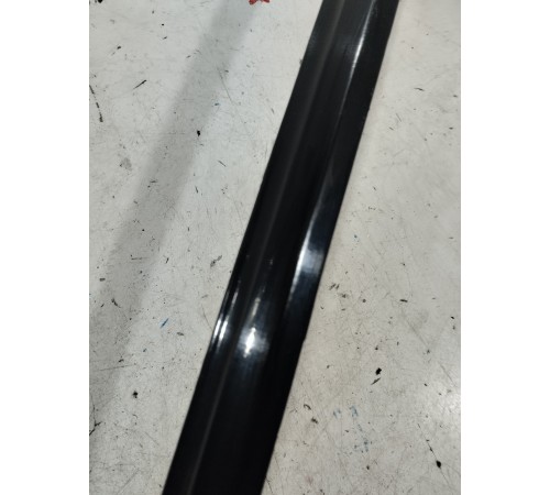 Накладка (молдинг) крышки багажника