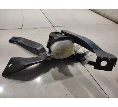 Ремень безопасности (задний центральный)