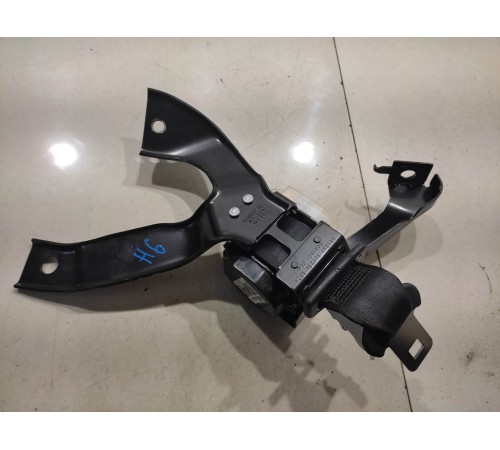 Ремень безопасности (задний центральный)