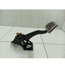 Педаль тормоза