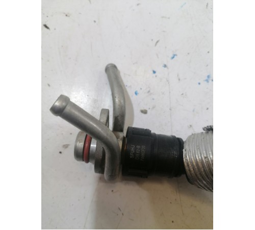 Патрубок картерных газов