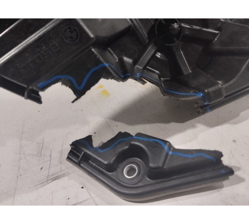 Стеклоподъемник (передний левый)