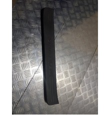 Накладка на порог салона перед. лев.