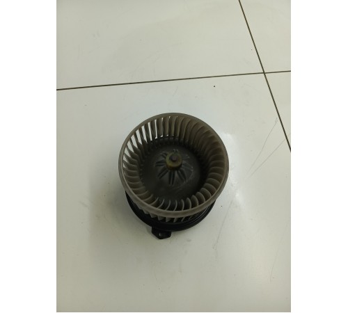 Моторчик отопителя печки задний