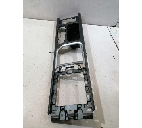 Накладка центральной консоли