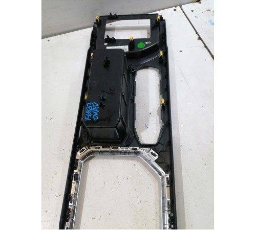 Накладка центральной консоли