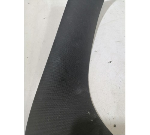 Обшивка крышки багажника левая верхняя