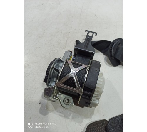 Ремень безопасности (передний правый)