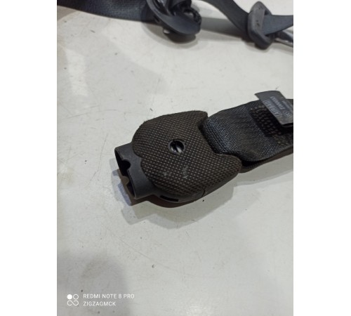 Ремень безопасности (передний правый)