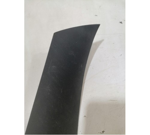 Обшивка крышки багажника левая верхняя