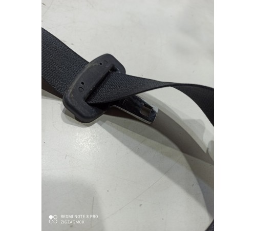 Ремень безопасности (передний правый)