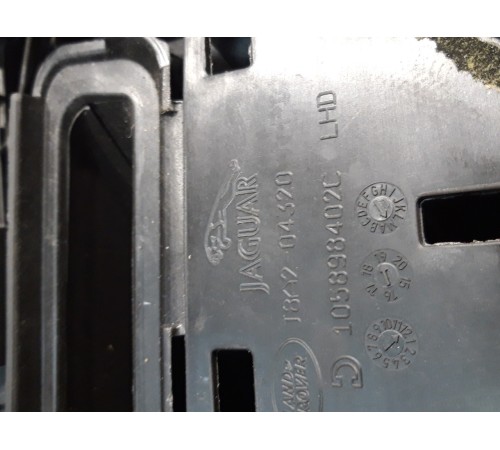 Торпеда(центральная панель салона)