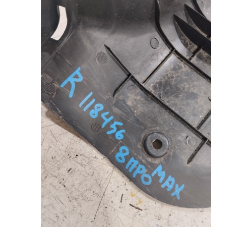 Обшика передней стойки правая нижняя